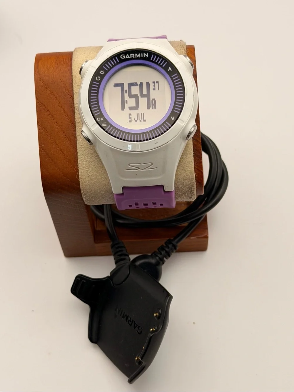 Garmin Approach S2, Golf Smartwatch, Charger Included, Tested, Rare White Color